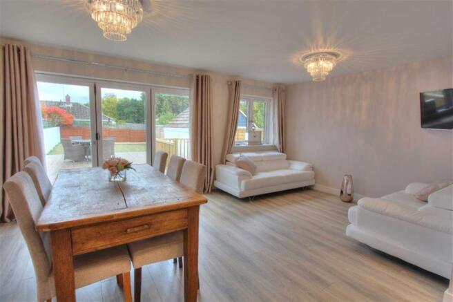 Dining/Family Room: