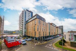 Flat 7/3, 12, Castlebank Place, Glasgow G11 6BW