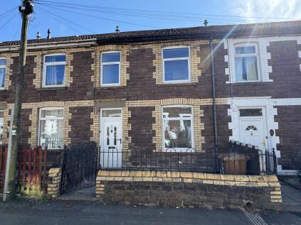 Refurbished & A Wonderful Location. Belvedere Terrace, Newport