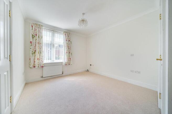 Vivary House, KInglake Drive, Taunton, TA1 photo 4
