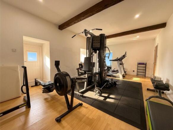 4 bed Barn Conversion for sale Image 7