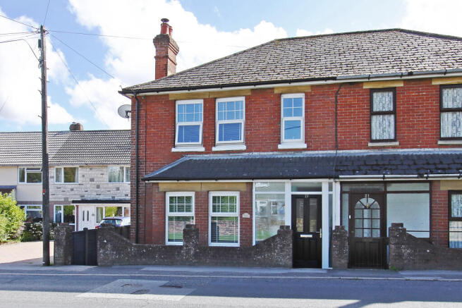 4-bed semi-detached on Woodland View, Butt Street, Ludgershall, Wiltshire, £325,000