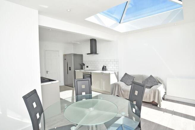 2 bed Semi-Detached Bungalow for sale Image 11
