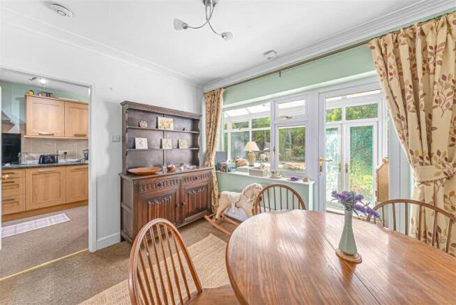 2 bed Detached Bungalow for sale Image 8
