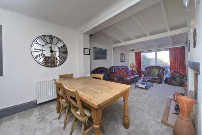 Living/Dining Room