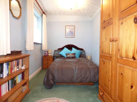 Photo 8