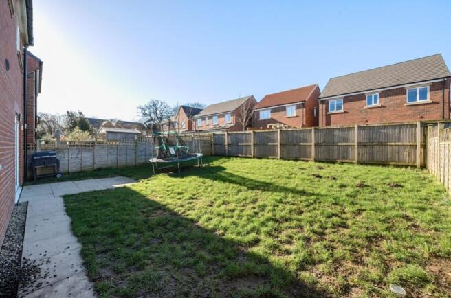 EweMove Harrogate Garden