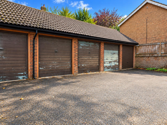 Garage New.png