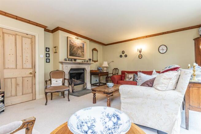 Sitting Room 3.jpg