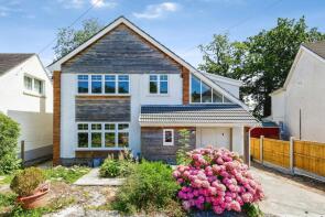 73, Bronwydd Road, Carmarthen SA31 2AP