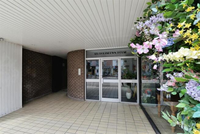 Entrance to Building.JPG