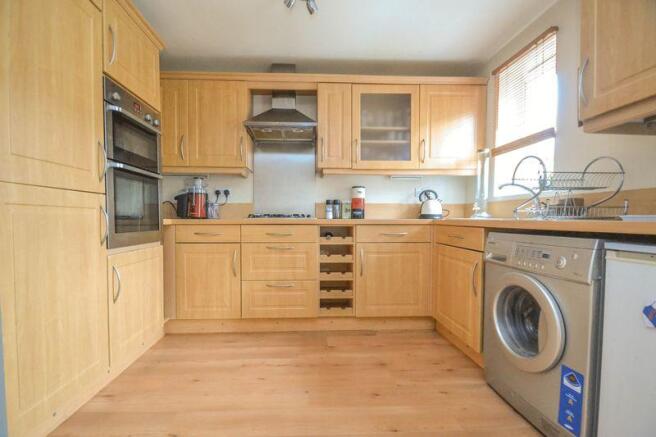 Kitchen/Dining...