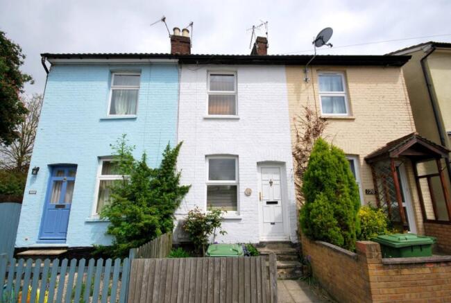 2 Bed Unfurnished Terraced