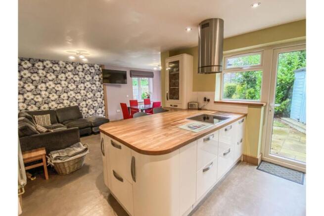 Kitchen/Family Room