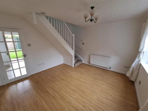 Living Room v1.jpg