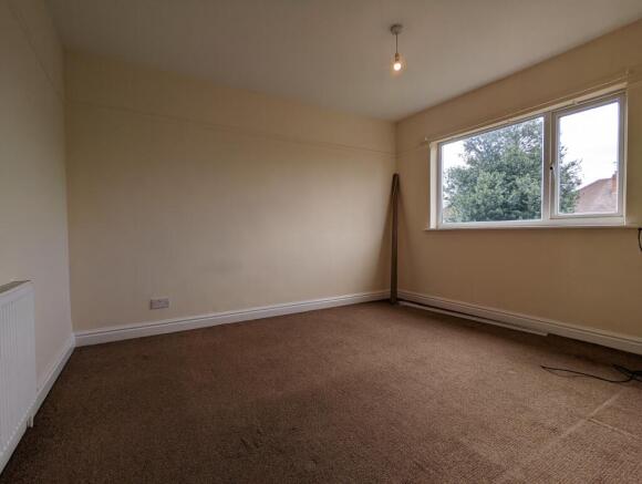 3 bed House to rent Image 11