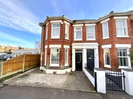 39, Woodside Road, Bournemouth BH5 2AZ