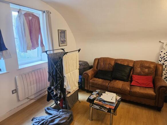 1 bed Flat for sale Image 9