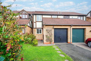 24, Tilesford Close, Monkspath, Solihull B90 4YF