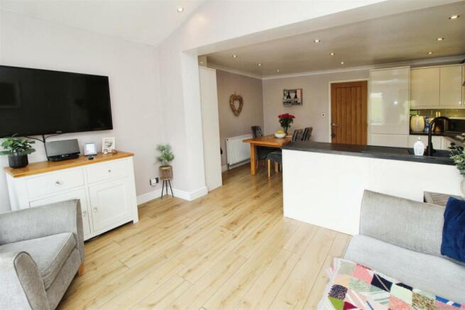 Kitchen/Family Room