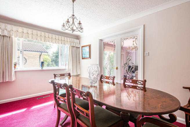 3 bed Bungalow for sale Image 5