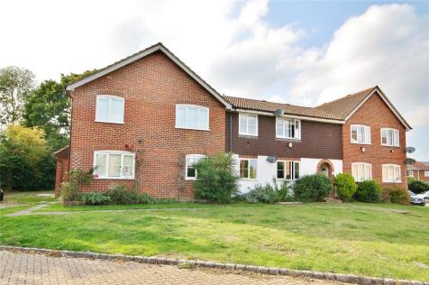 Kingcup Drive, Bisley, Woking, Surrey, GU24