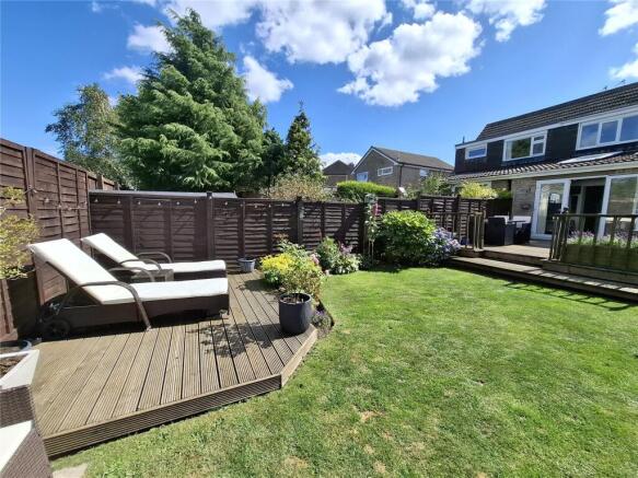3 bed Semi-Detached for sale Image 8