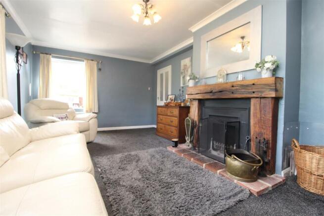 SITTING ROOM