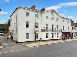 Flat 8, Mauleverer House, Horsefair, York YO51 9AA