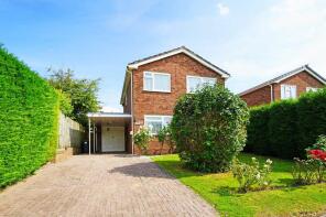 24, Alveston Grove, Knowle, Solihull B93 9NX