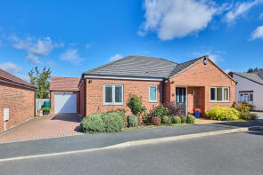 41, Jasmine Way, Bilton, Rugby CV22 7UR