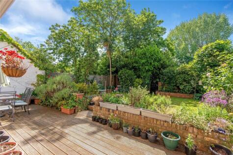 Broadhurst Gardens, South Hampstead, NW6