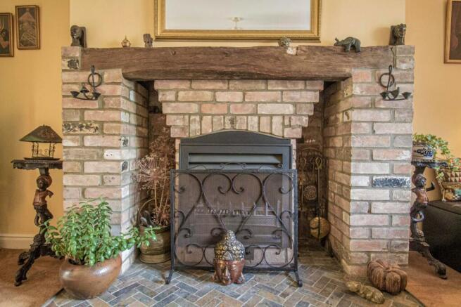 The Cottage_Pakenham [Fireplace] 01.jpg