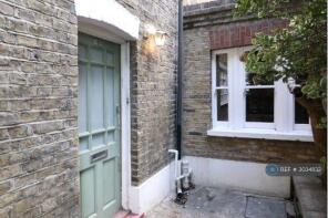 Flat Basement, 18, Alexandra Avenue, London SW11 4DZ