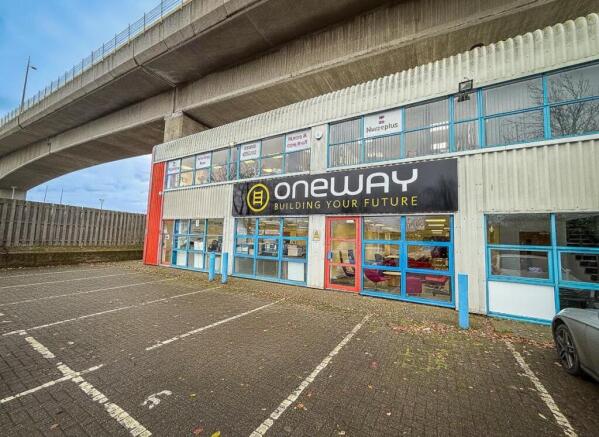 6-7 Crosshouse Centre Ext.jpg