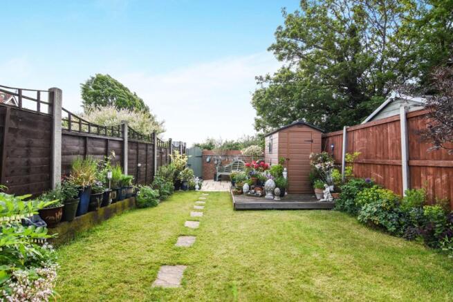 Garden 1.jpg