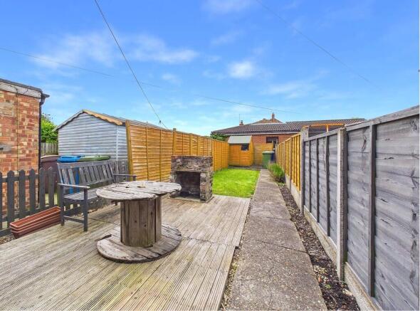 2 bed Terraced for sale Image 7