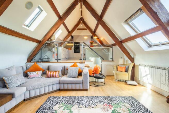 Living Room/Kitchen