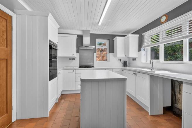 3 bed Detached for sale Image 8