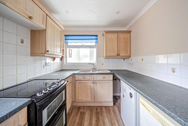 1441581-7-69d77da...