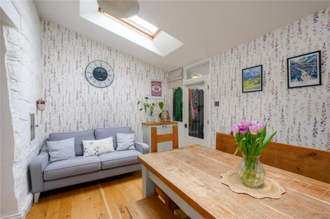 3 bed Terraced for sale Image 7