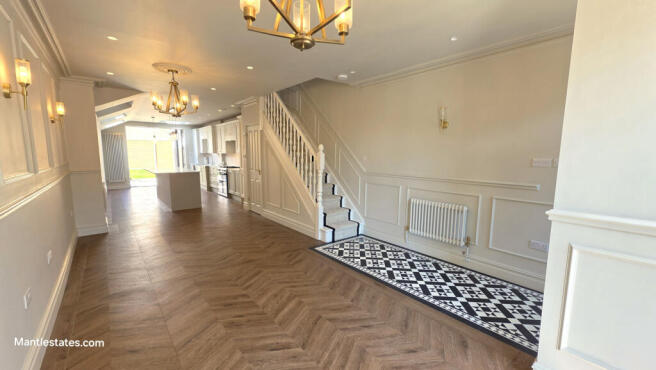 FRONT RECEPTION AREA