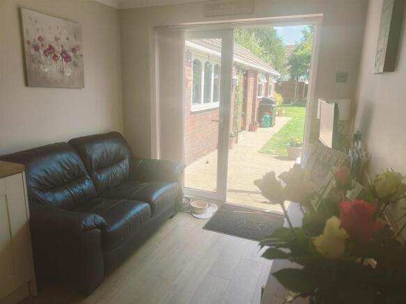 Kitchen/breakfast area