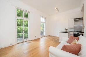 29, Royal Crescent, London W11 4SN