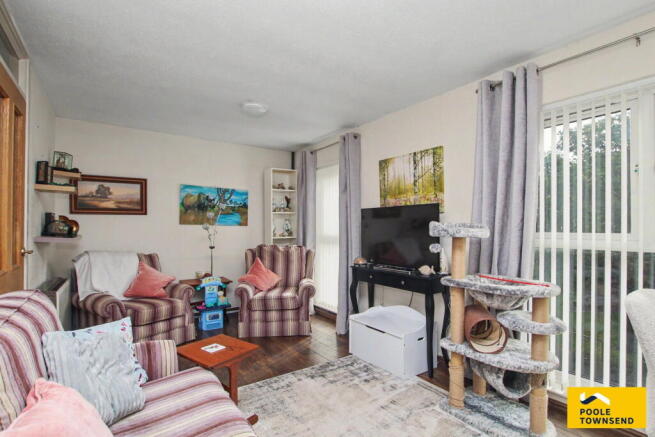 Vicarage Mount, Walney, Barrow-in-furness, LA14 3QX photo 4
