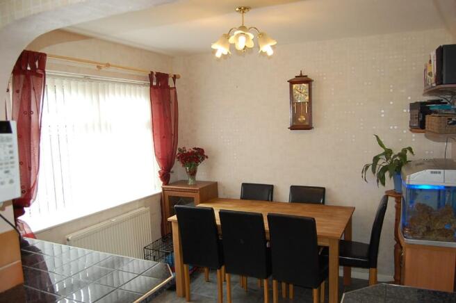 KITCHEN/DINER