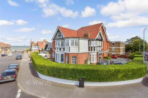 5, 19 Domneva Heights, Cuthbert Road, Westgate-on-sea CT8 8FD