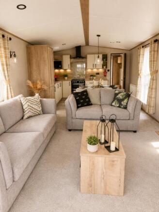 2 bed Park Home for sale Image 6