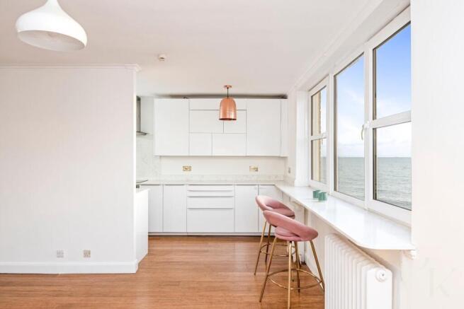 Courtenay Terrace, Flag Court, Flat 36-023.JPG