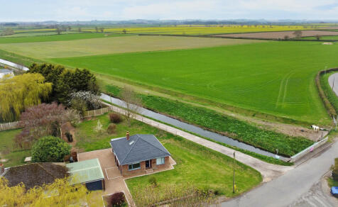 Lock Road, Alvingham LN11 7EU